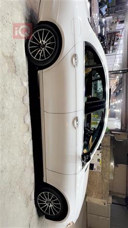 مرسيدس بنز E-Class